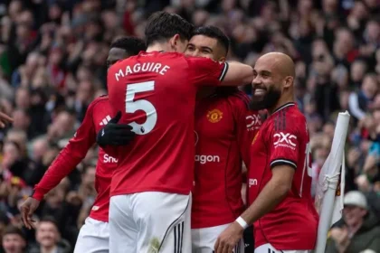 Man United Face Crucial Contract Decision for Key Defender