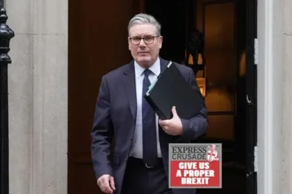 Brexiteers Urged to Unite Against Labour’s EU Realignment Push