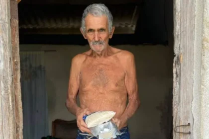 Canadians Stranded in Cuba as Fuel Crisis Halts Flights, Blocks Aid