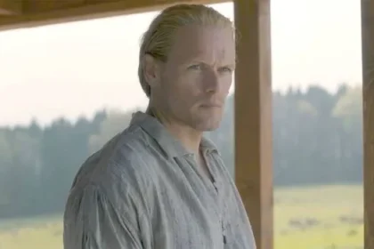 Outlander Showrunner Teases Jamie Fraser’s Fate in Season 8 Finale