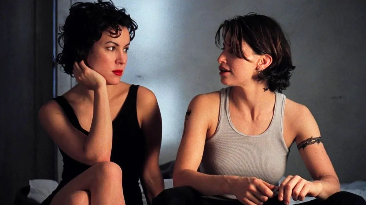 Stream ‘Bound’ Free: Steamy Valentine’s Thriller on Kanopy