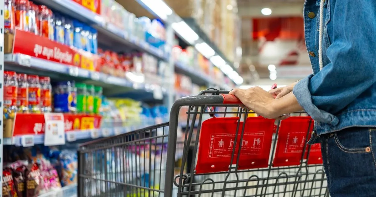 Shoppers Frustrated by Supermarket Pricing Trick on Jaffa Cakes Shoppers Frustrated by Supermarket Pricing Trick on Jaffa Cakes