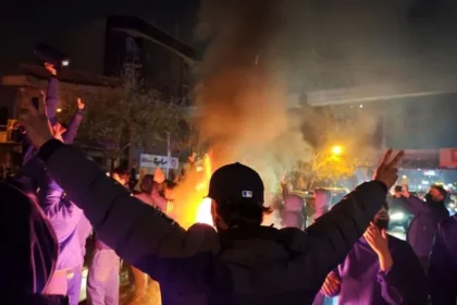 Iran Offers £28 Gift Cards to Families of Slain Protesters