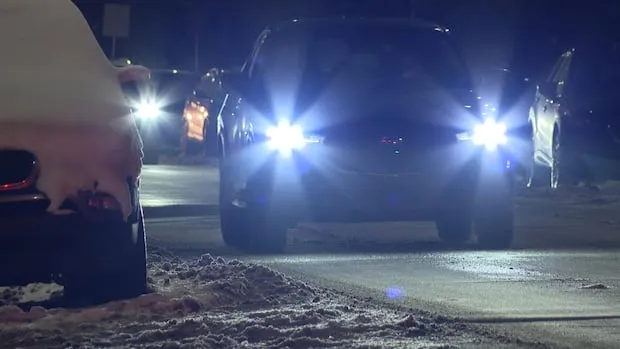 Bright LED Headlights Trigger Night Driving Discomfort, Experts Warn