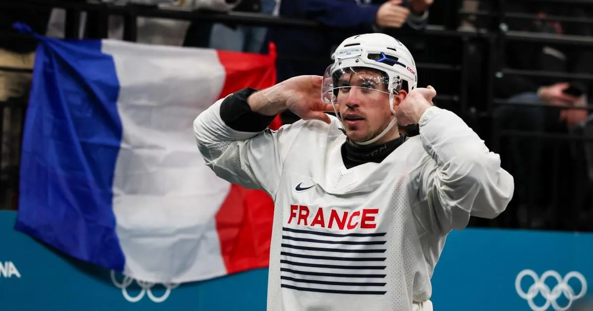French Hockey Player Pierre Crinon Banned from Winter Olympics Fight French Hockey Player Pierre Crinon Banned from Winter Olympics Fight