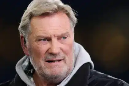 Hoddle Criticizes Saka’s Flat Reaction After Arsenal’s Wolves Draw Collapse