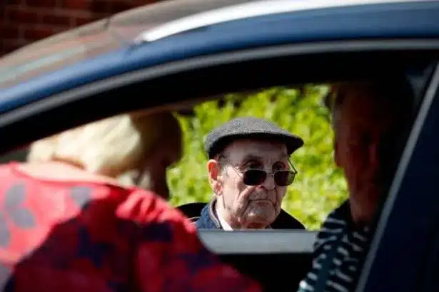 UK Elderly Driver Eyesight Tests Delayed to May 2026
