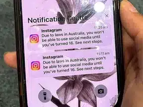 90% of Canadians Back Social Media Age Ban, Poll Reveals