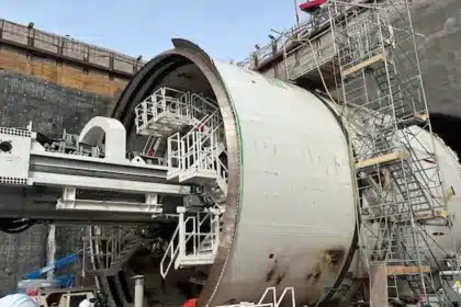 Montreal Unveils Giant Tunnel Borer for Blue Line Extension to Anjou