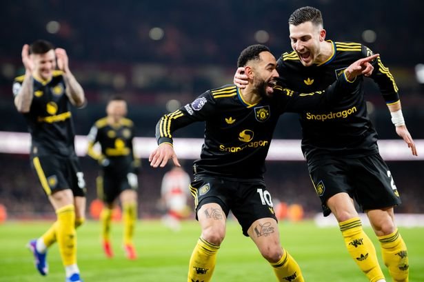 Man United vs Fulham: Kick-Off, TV, Stream & Radio Guide