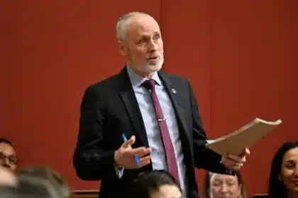 Quebec MNA Vincent Marissal Bows Out of 2026 Election Race