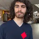 Ontario Students Pin Red Squares to Protest OSAP Cuts