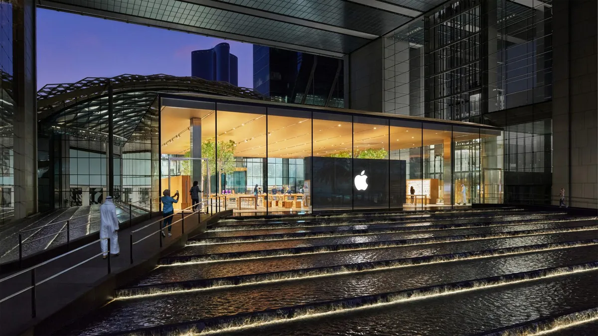 Apple Closes UAE Stores and Offices Amid Middle East Escalation