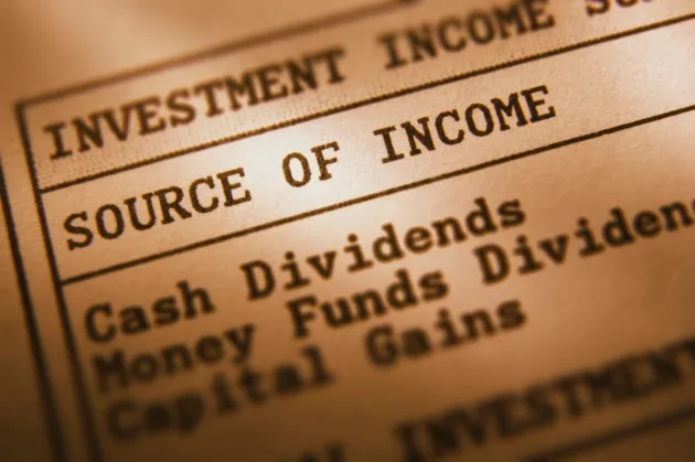 TSLY ETF Lags Tesla, SPY: Strategy Flaws and Volatility Risks