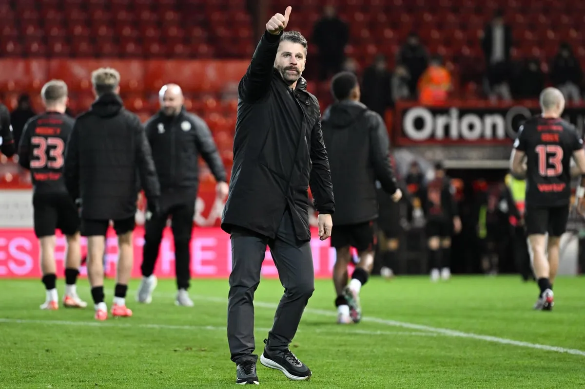 Aberdeen Activates Clause for St Mirren’s Stephen Robinson as Manager