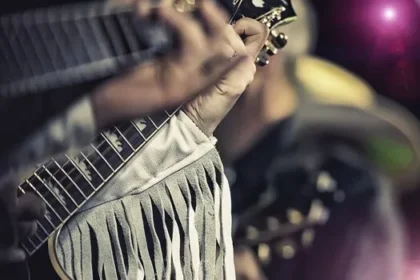 Strands March 13 Hints: Tips to Solve Mountain Band Puzzle