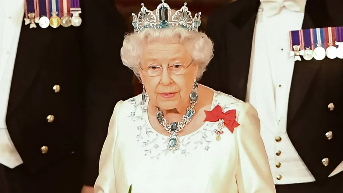 Queen Elizabeth II’s Perfectionist Checks at State Banquets