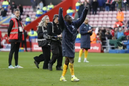 Hurzeler Praises Minteh’s Flair in Attack After Sunderland Win