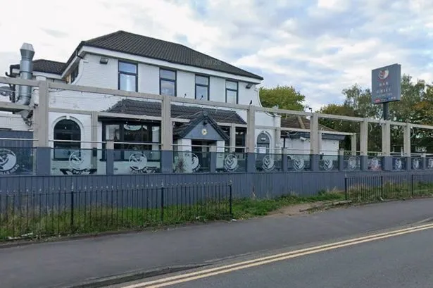 Oldbury Bulls Head Pub Faces Licence Review After Double Stabbing Oldbury Bulls Head Pub Faces Licence Review After Double Stabbing