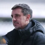Gary Neville Slams Chelsea Huddle as ‘Nonsense’ After Ref Block