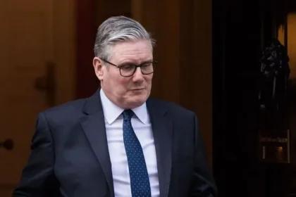 Labour Party Turmoil: Rayner Eyes Comeback, Khan Urges EU Return