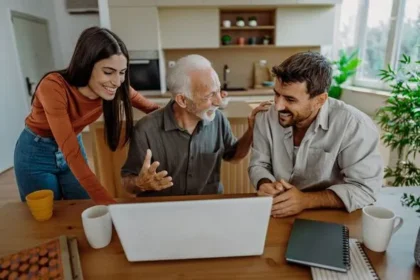 UK State Pension Rises 4.8% Under Triple Lock from April