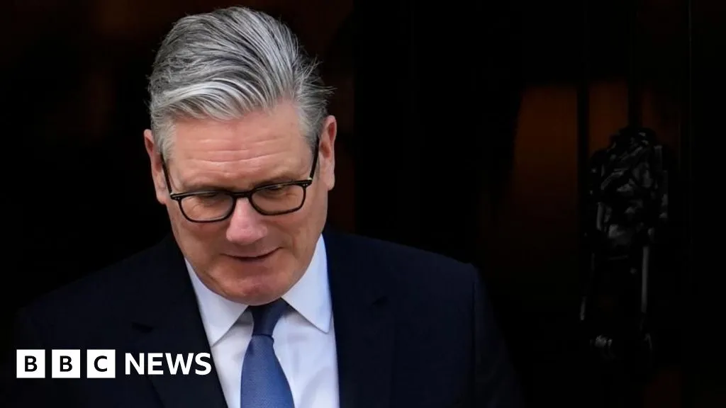 Starmer Faces First Labour MP Leadership Challenge Threat