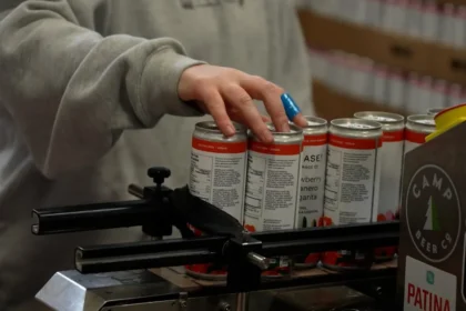 B.C. Expands Direct Liquor Delivery Rules, Union Warns of 490 Job Risks