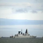 Iran Warns of Heavy Assault if Ships Hit as Trump Awaits Ceasefire Reply