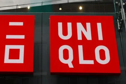Uniqlo £25 AIRism Dress Tops Shopper Picks for Summer Comfort
