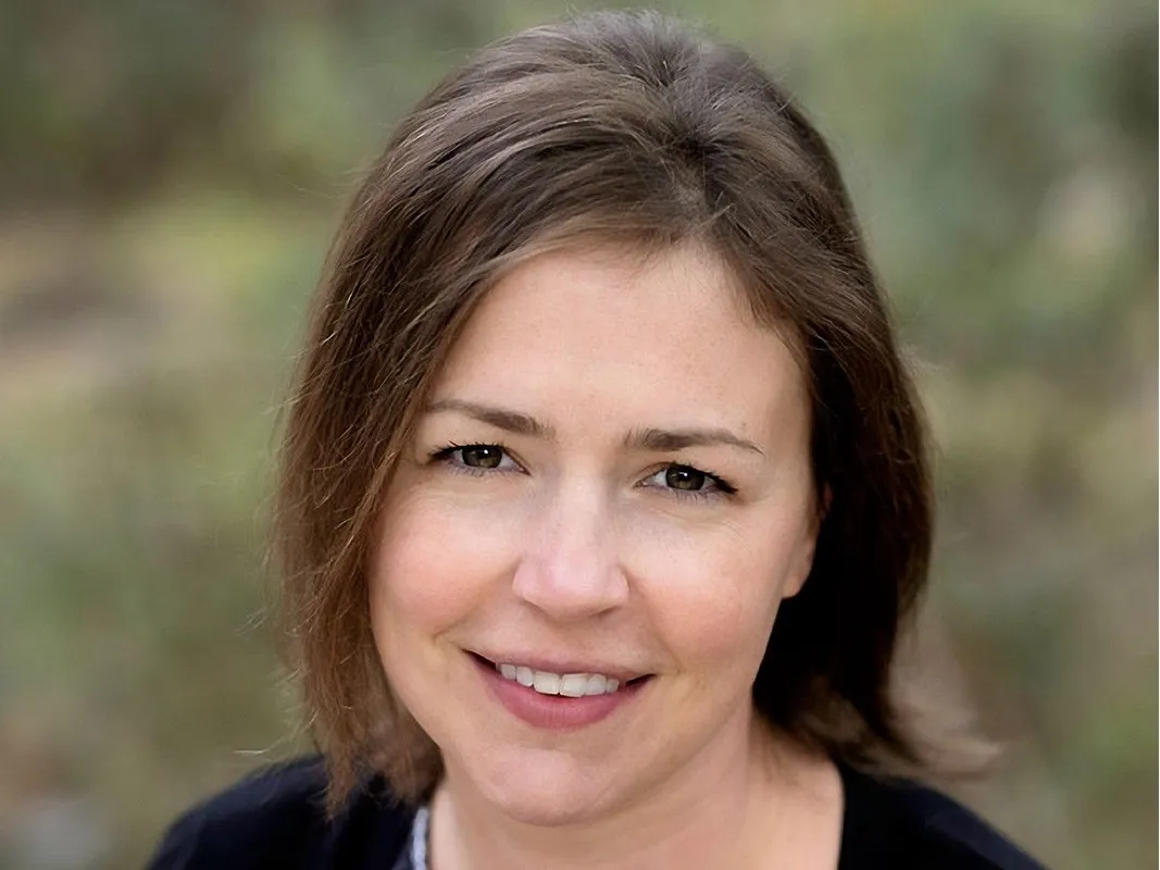 Caroline Elliott Leads B.C. Conservatives with Unity Call Amid NDP Poll Slump