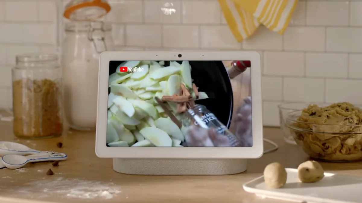 Gemini on Google Home Now Provides Cocktail Recipes Freely