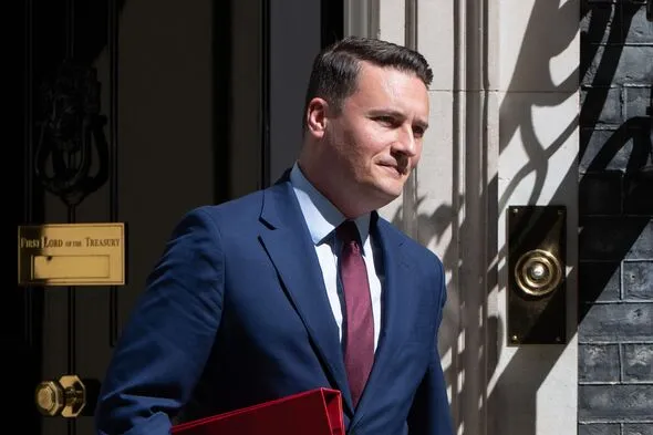 Wes Streeting ‘Dirty Tricks’ Row Sparks Over Mystery Leadership Site